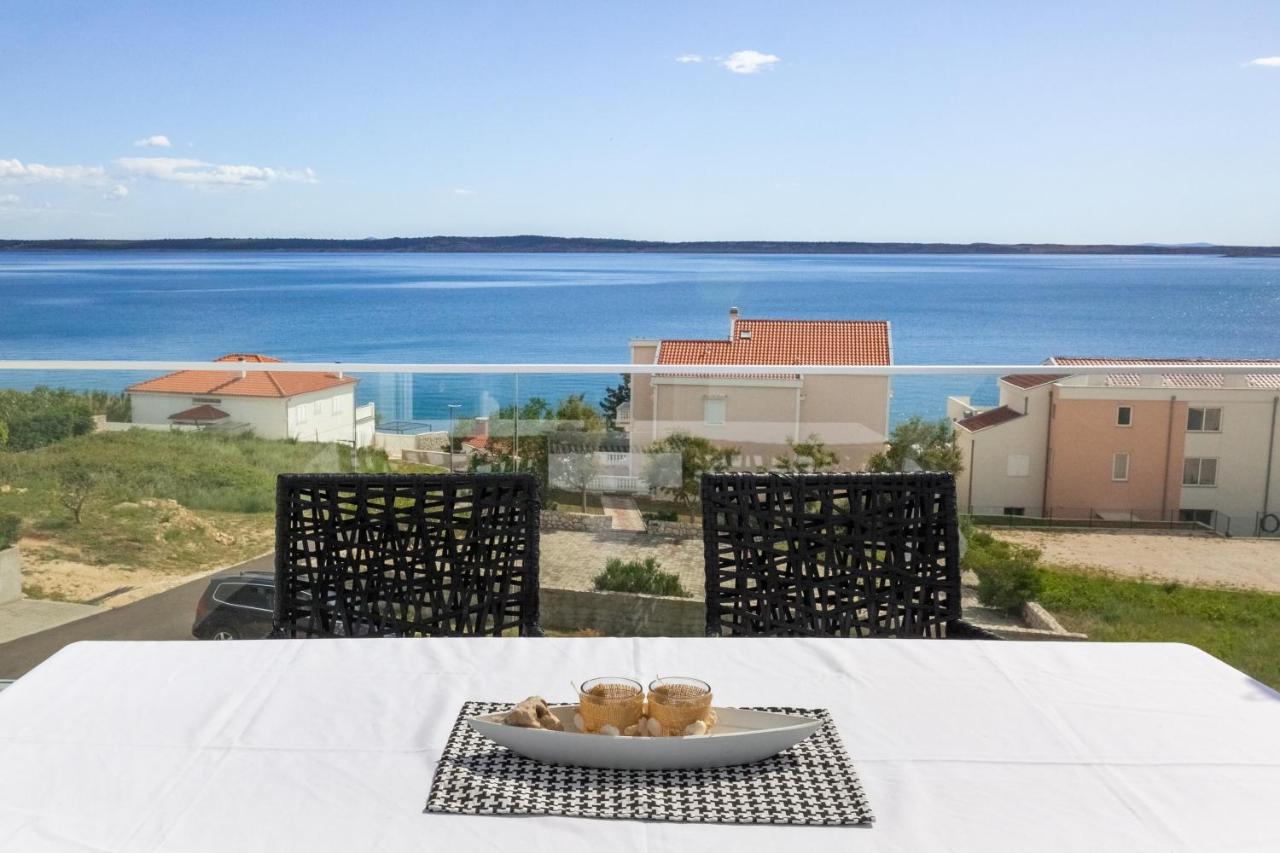 Apartment Lanatea ***sea View*** Rtina