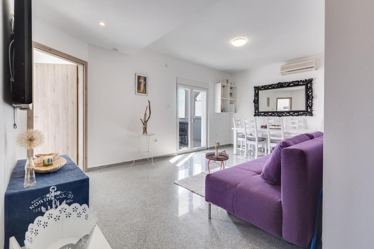 Lanatea ***sea View*** Apartment Rtina
